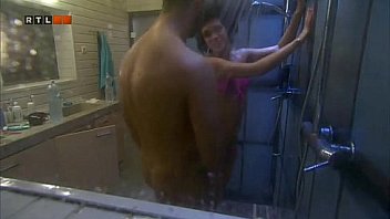 Reality Show - VV Hungary - Dennis and Fanni sex in the shower 2